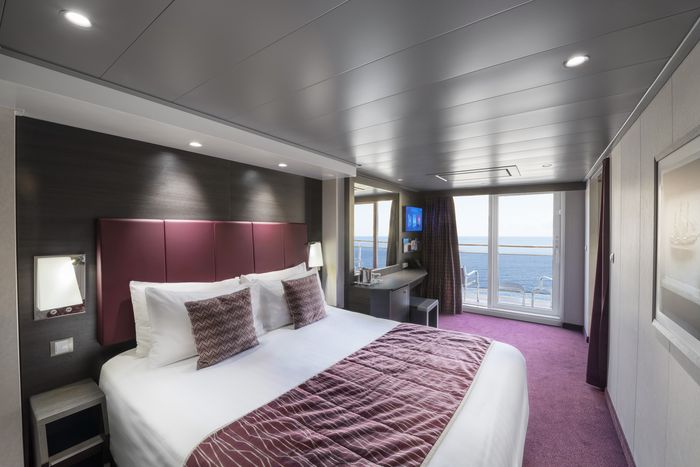 DELUXE BALCONY 豪華陽台房