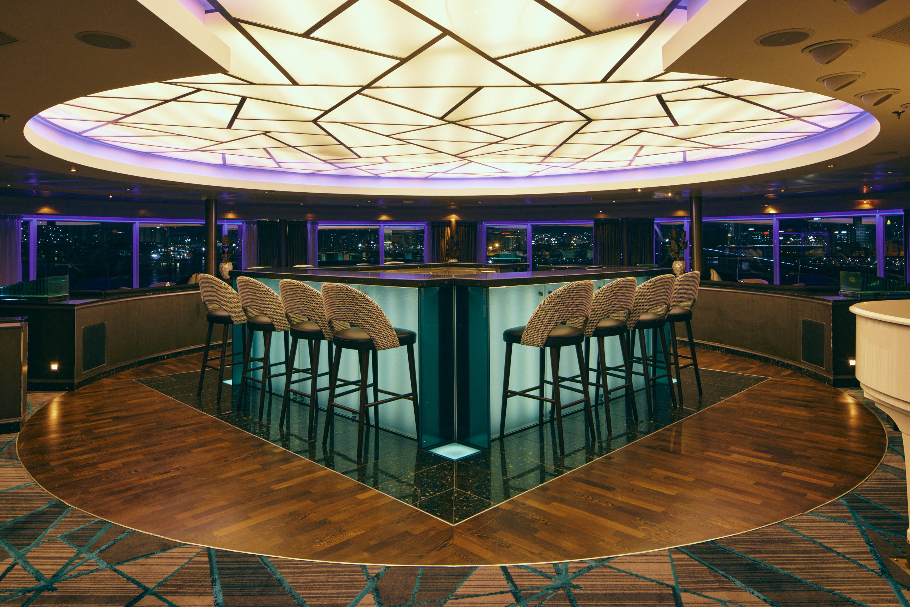觀景酒吧36 ( Observation Bar 36 )