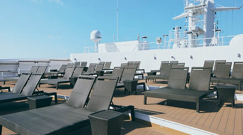 日出甲板 SUNRISE DECK