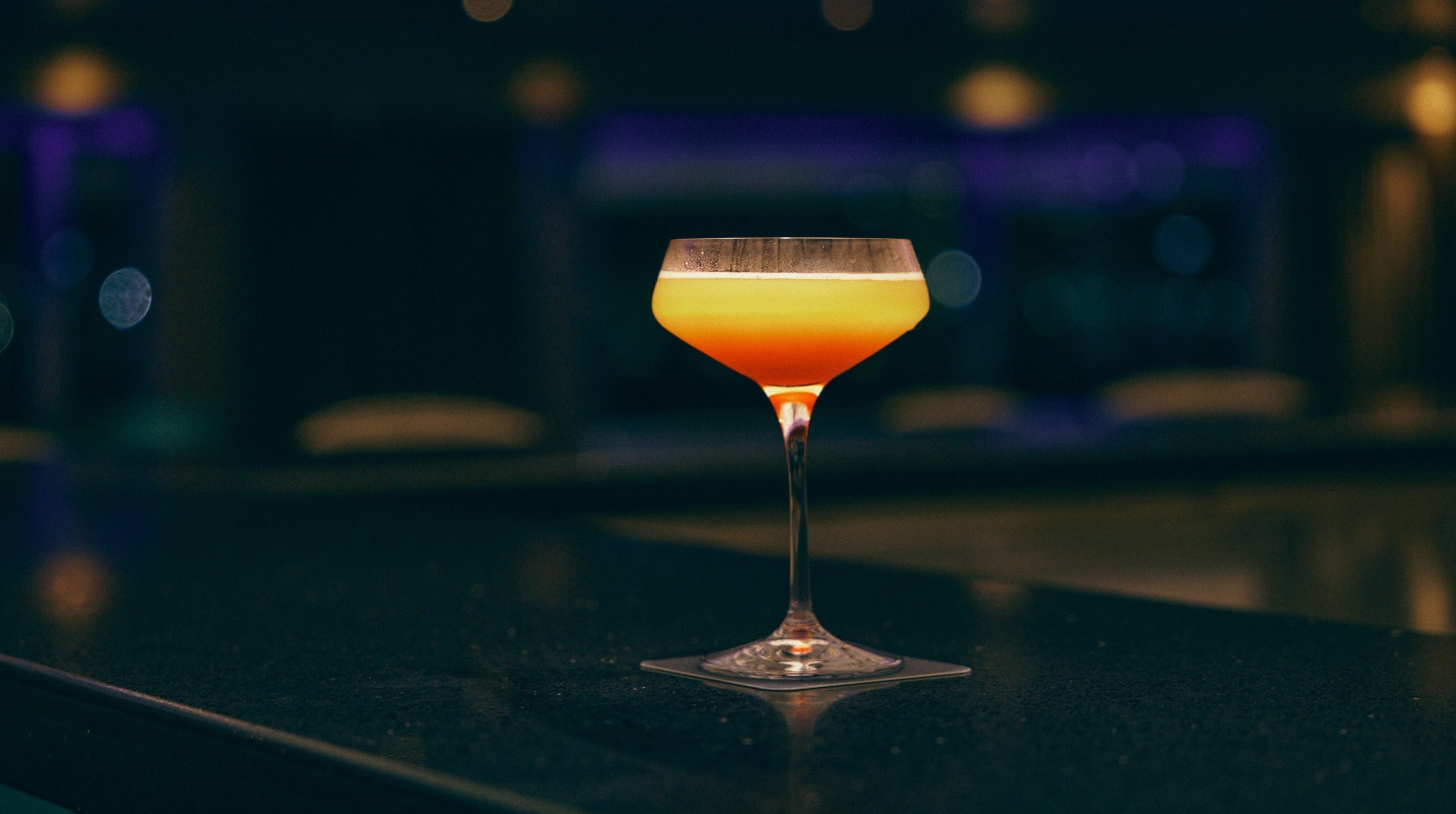 海韻酒吧 ( Bar Umi )